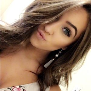 Meet your Posher, Mackenzie